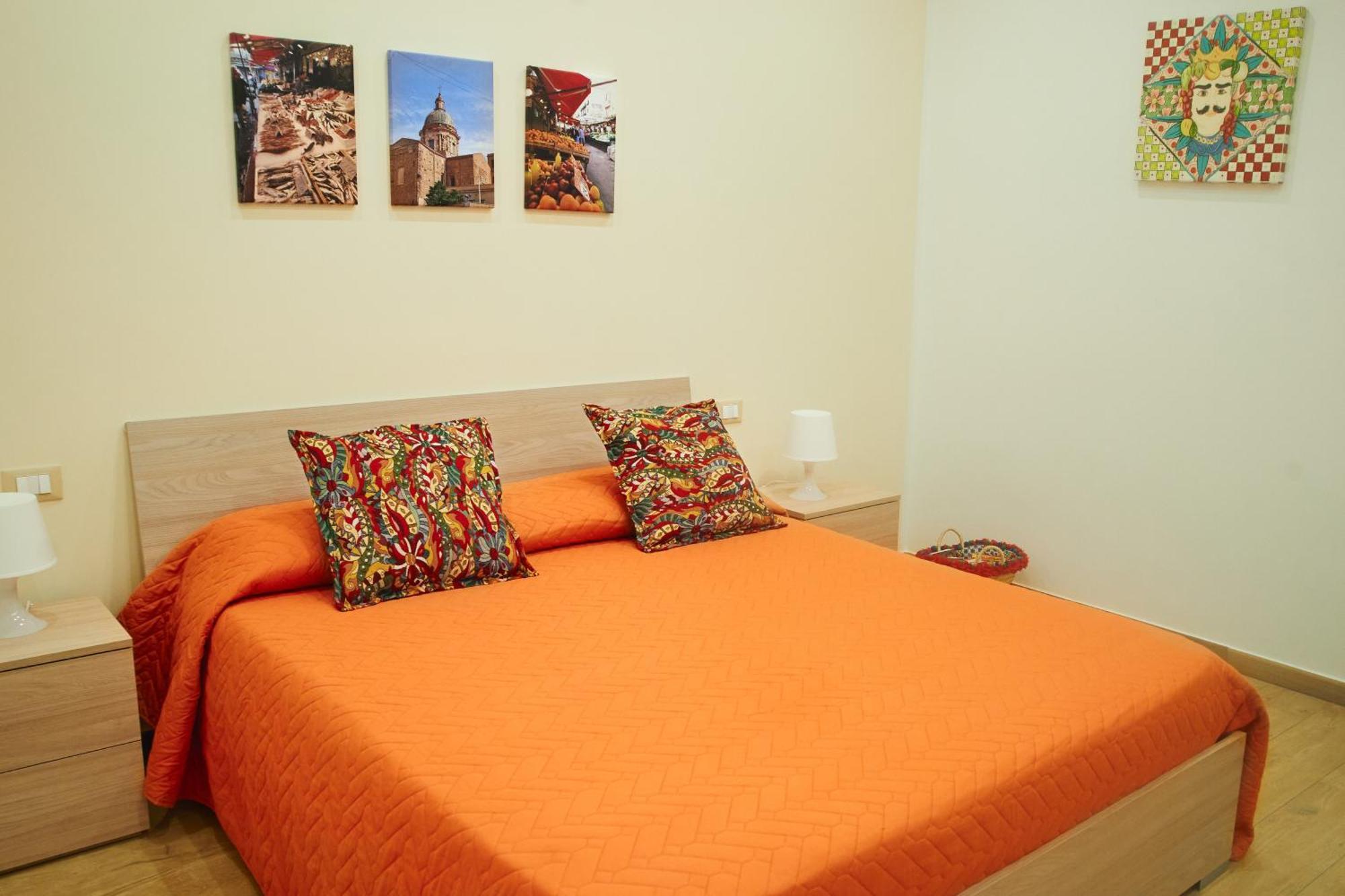 D'Aragona Guest House Palermo Bagian luar foto