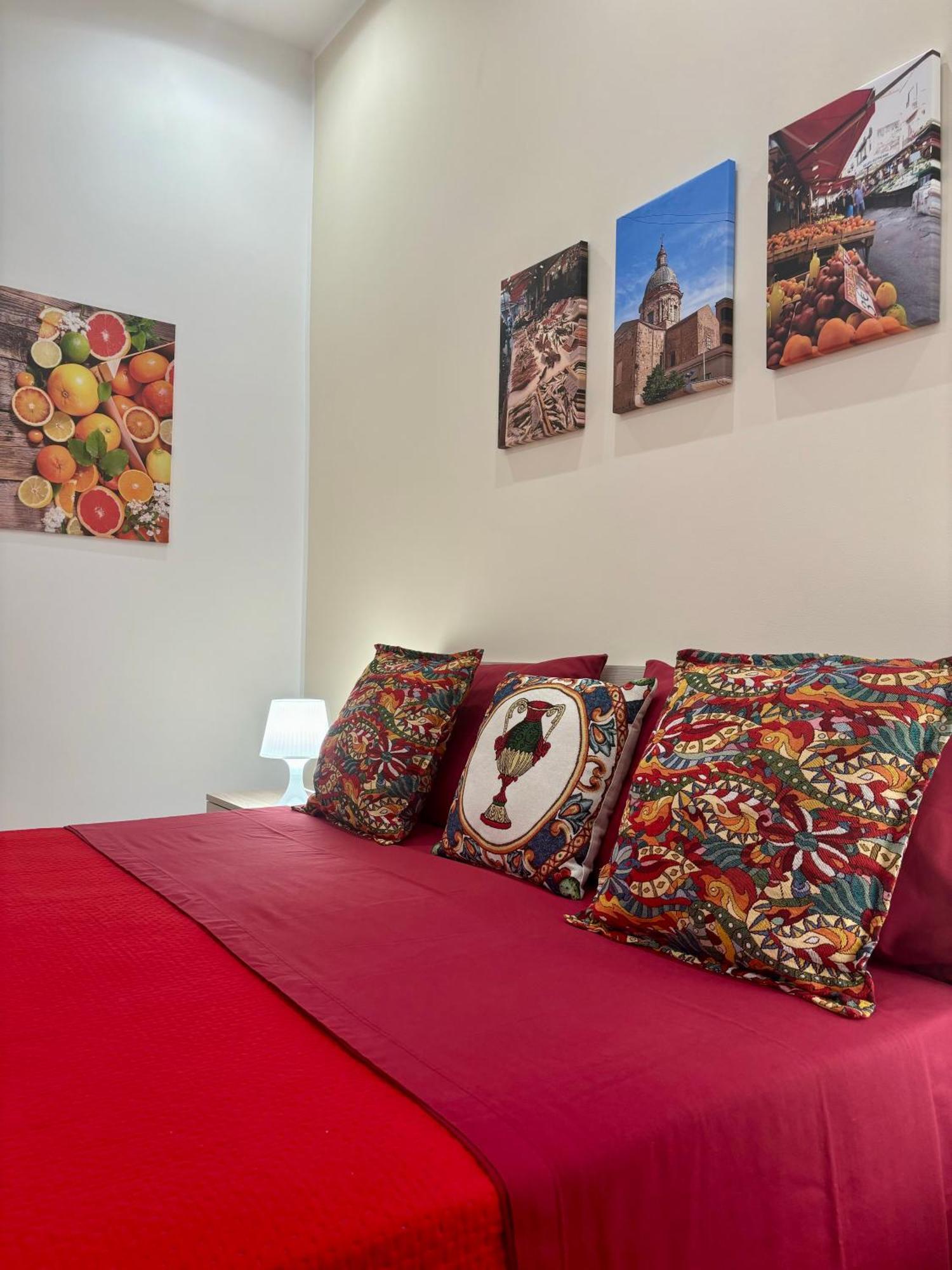 D'Aragona Guest House Palermo Bagian luar foto